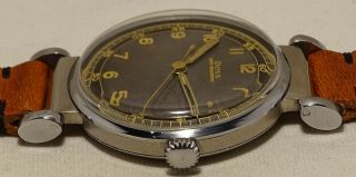V.  Rare military 35 mm Vintage Doxa Antimagnetic with two tone dial 5