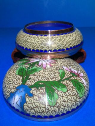 A Good Antique Chinese Cloisonne Circular Box And Cover,  Ching / Early Republic