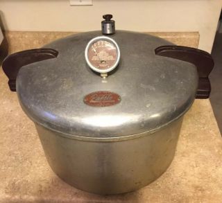 Vintage National Pressure Cooker - Canner No.  7 W/wire Rack - 16 Qt