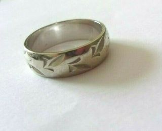 Vintage 14K white gold wedding band ring etched mens womens sz 7 1/2 5