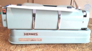 Vintage Hermes 3000 Portable Typewriter and Case Switzerland 8