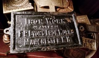 Antique F.  P.  Lyons Iron Manchester Nh Advertising Makers Plaque