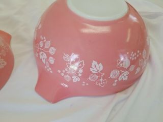 VINTAGE Pink PYREX GOOSEBERRY Bowls 444 & 442 Cinderella Nesting Set Of 2 3