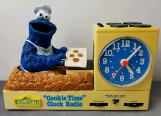 Vintage 1977 Sesame Street Cookie Monster Cookie Time Clock Radio