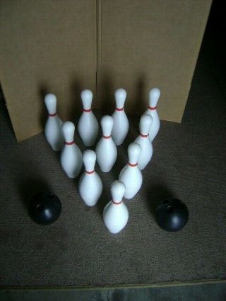 Vintage Transogram Plastic Bowling Set 11 " Pins With 2 Balls No Box 1960 