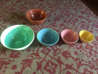 Vintage Bauer Pottery Ringware Design Nesting Mixing Bowls Complete Set of 5 6