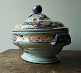 Chinese export porcelain imari tureen - early C18th - Kangxi,  Yongzheng? 2