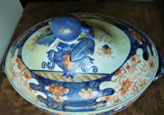 Chinese export porcelain imari tureen - early C18th - Kangxi,  Yongzheng? 7