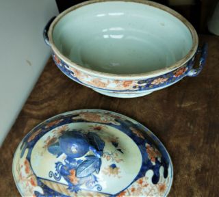 Chinese export porcelain imari tureen - early C18th - Kangxi,  Yongzheng? 8