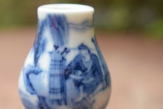 Antique Chinese Blue and White Double - Gourd Small Porcelain Vase 10
