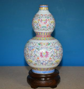 Antique Chinese Famille Rose Porcelain Vase Marked Qianlong Rare Y1541