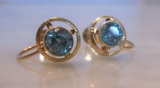 Vintage 14k Gold Natural Blue Topaz Screw Back Earrings Approx 3 Grams Gorgeous