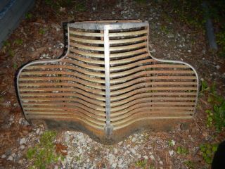 1940 Chevrolet Coupe Chevy Grille,  Front Grille Good Shape