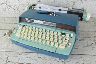Smith Corona Electric Typewriter Blue Portable Automatic 12 Case Vintage USA 2