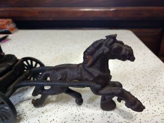 Vtg Cast Iron Metal Amish Horse Drawn Buggy Carriage Wagon with Driver,  and Kids 3