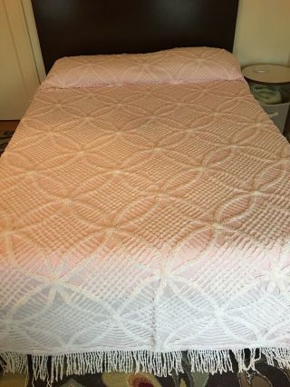 Vintage Pink And White Fringe Chenille Penney’s Bedspread Full/queen