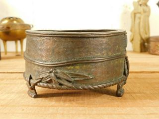 Unusual Antique Chinese Bronze Footed Jar Vessel Tripod Censer 2