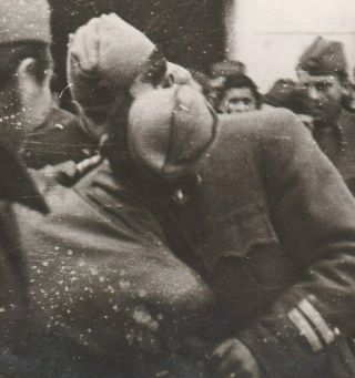 038 Vintage Photo Uniform Men Soldiers Farewell Kissing Gay Int?