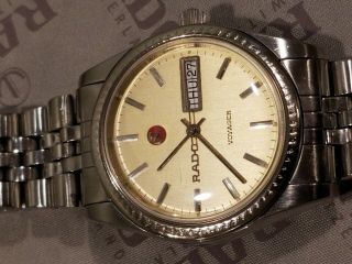Vintage Rado Voyager Automatic Swiss Made Mens Watch.  Day & Date Display 5