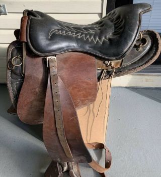 Vintage Rare Tucker Horse Saddle.  Custom Made.  Southhaven,  Ms Usa