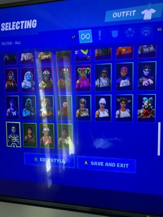 OG Purple Skull Trooper,  Galaxy Skin,  Black Knight and Other Rare Skins. 6