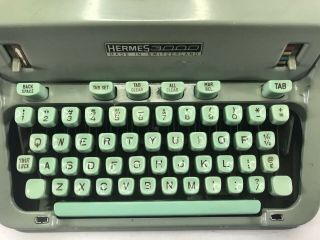 Vintage Hermes 3000 Portable Typewriter,  & Case Seafoam Green - - ALL KEYS WORK 4