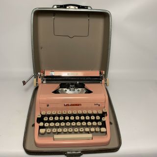 Vintage Royal Quiet De Luxe Typewriter Pink W/ Case 1950 