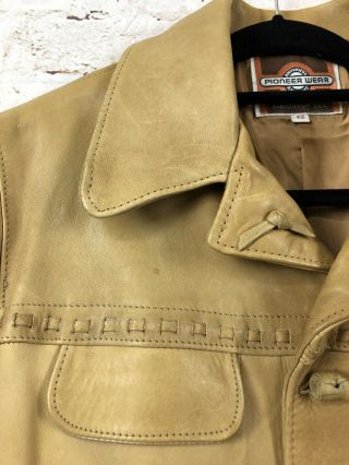 VTG Pioneer Wear Saddle Leather Jacket Tan Heavy Fringe Cowboy Western Men ' s 42 5