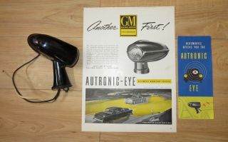 Vtg 1950 ' s GUIDE AUTRONIC EYE w/ brochure & advert GM Oldsmobile Pontiac Buick 2
