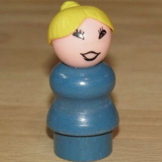 Vintage Fisher Price Little People WOODEN Mom Blue Blonde Woman 2