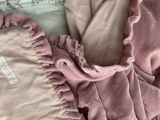 Rare Vintage Rachel Ashwell Shabby Chic Couture Throw Pink Velvet Ruffled 2
