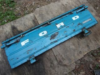 Ford Courier Tailgate Vintage Parts