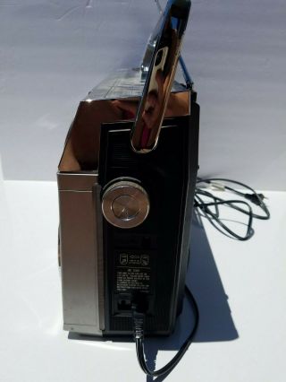 Vintage RT - 8930S MQSS Toshiba Stereo Boombox LCD Quartz Clock Cassette Radio 3