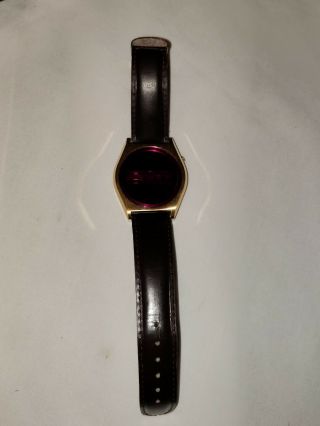 Vintage 1970s Gillette Model 315 Men ' s LED Watch S&H 4