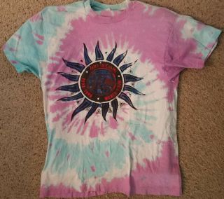 Vintage Alice In Chains 1994 World Tour Of The Dirt Album Tie Dye T Shirt.