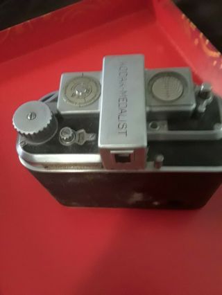 Vintage Kodak - Medalist Supermatic No.  2 620 Film Camera w/Leather Case 3