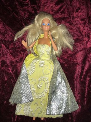 Vintage Barbie 1966 Malaysia.  Blonde Hair,  Blue Sparkly Eyes,  & Evening Gown.  1