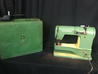 Vintage Elna " Grasshopper " Green Sewing Machine Metal Case Swiss (read) 722010