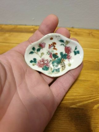 (a) Rare Chinese 19th Century Porcelain Straits Nyonya Peranakan Salt Dish