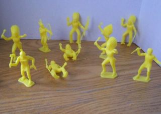 10 Vintage,  M P C,  Plastic American Indian Worriers,  Yellow,  2 1/2 " Tall