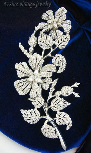 Joan Rivers Edwardian Large Silver Rhinestone Floral Flower Diamante Pin Brooch