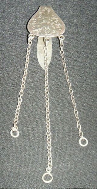 Pretty Victorian - Large 3 Chain Chatelaine Clip - Lion Passant - Solid Silver
