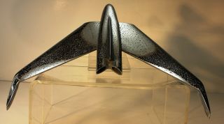 Rare 1958 - 1959 GMC Truck Hood Ornament Flying Jet Bird Plane 2333755 Type 2 2