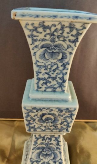 A blue and white,  Qing dynasty,  19th century,  Incense Holder or Altar Vase 4