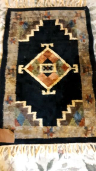 Vintage Native American Indian HAND woven Rug 33 