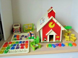 Vtg Little People School House Fisher - Price 923 W Accessories 1971 Mini Bus 