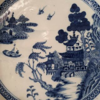 A Chinese Blue And White Porcelain Plate 18th Century Piece 6