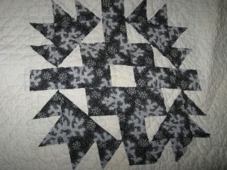 Vintage Homemade Blue and White Patchwork Quilt 90 