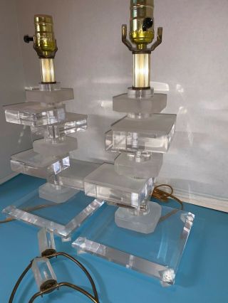 Vintage Pair Mid Century Modern Stacked Lucite Table Lamps Clear & Frosted Brass
