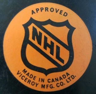 TORONTO MAPLE LEAFS VINTAGE VICEROY MADE IN CANADA NHL OFFICIAL GAME PUCK 3